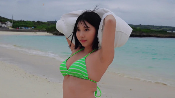 三橋くん 水着画像 爆裂美バストと現役薬学生の画像