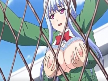 [エロアニ]【イチャラブ】学校の屋上で大胆にバックでガンガン突いてパコっちゃうの画像