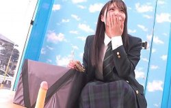 【マジックミラー便】「1cm1万円のギリギリディルドチャレンジ」アナルヒクヒクさせてイキまくる幼い女子学生！の画像