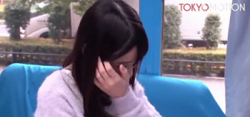 【マジックミラー便】「こんなに大きいの…？」男女を意識したことのない大学生の２人がミラー号で性欲に任せてハメるの画像