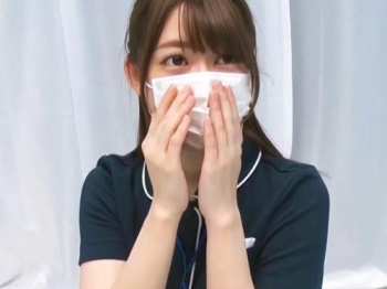 ＜ミラー号＞「気持ちいい！逝っくぅーーーーッ」ナースをナンパ！激幼い美女と着衣SEXへの画像
