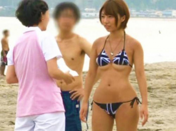 ＜マジミラ号＞性的すぎるデカ尻でウエストライン完璧！たっぷりセックスなか出しされた最上位ロリ彼女のSEX＜素人モノ＞の画像