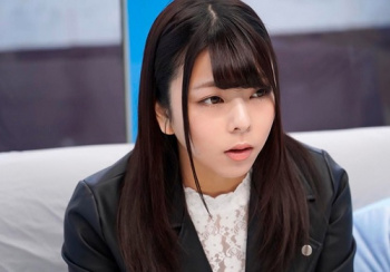 素人ナンパ「いぐいぐぅぅ♡」スレンダー巨乳おっぱいの清楚美人JDが質問中に巨根と交尾！激烈にパコられイっちゃうｗの画像