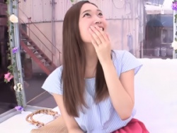 【マジミラ便】専業主婦だというロングヘア人妻！お淑やかさ感じる奥様マンコにバックからちんこ挿入！【奥様ナンパ】の画像