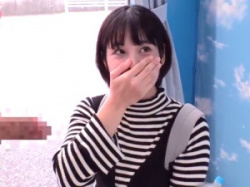 【マジミラ号】「入ってる…」30代のご旦那婦！アラサーの31歳マダムが素股から他人棒を挿入される！【素人ナンパ】の画像