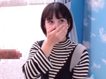 【マジミラ号】「入ってる…」30代のご旦那婦！アラサーの31歳マダムが素股から他人棒を挿入される！【素人ナンパ】の画像