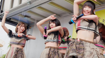 【アイドル】パンチラ_Parasite.kiss（パラサイトキス）ヤバモンフェス　Japanese girls Idol groupの画像