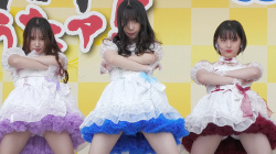 【アイドル】パンチラ_Cutie Berry（キューティーベリー）カワイイ衣装でキレキレK-POP風ダンスパフォーマンス Japanese girls Idol group Upskirtの画像