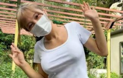 【エロ画像】女性Youtuberさん、ノーブラ散歩で乳首が透けてビンビンｗｗｗｗｗ（※画像あり）の画像