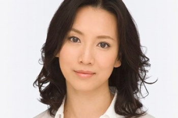 【戸田菜穂エロ画像36枚】おっぱいやパンチラダイジェストショムニのOLっぷりも抜けたよな【永久保存版】の画像