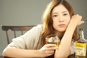 【吉高由里子エロ画像82枚】おっぱいやヌードシーンで乳首モロ出し濡れ場にパンチラもSP【永久保存版】の画像