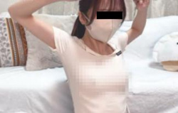 【エロ画像】女Youtuberの乳首モロ！！ノーブラでストレッチやればこうなるうううｗｗｗｗｗｗの画像