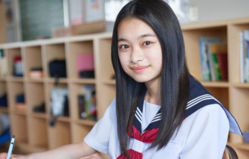 【月島琉衣エロ画像72枚】おっぱい出してパンチラヌードも抜けるし過去アイドル黒歴史まで【永久保存版】の画像