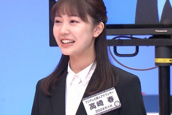 【高崎春エロ画像21枚】パンチラもおっぱいもヌードもヤル気な女子アナウンサーの抜けるSP【永久保存版】の画像