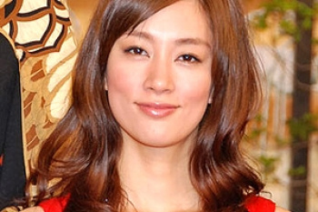 【水川あさみエロ画像73枚】ヌード濡れ場で乳首おっぱい揉み抜けるSP【永久保存版】の画像