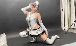 【エロ画像】霧島聖子 RQボディ!超ハイレグミリタリーコスブレグラビア撮影の画像
