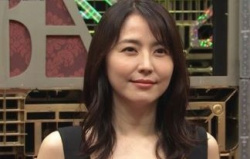 【エロ画像】長澤まさみ、黒のノースリーブ姿で脇マ〇コを完全開放！！の画像