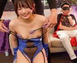 【エロ画像】「六本木のハロウィンノーリアクションゲーム」AVがエロい！「彼女が何をされても我慢できれば100万円」「好き放題された挙句、結局罰ゲームで中だしｗ」（エロGIF動画） の画像