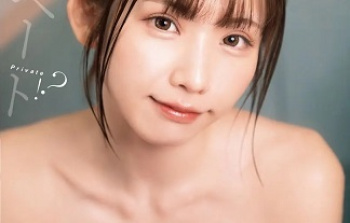 【エロ画像】えなこ手ぶらヌード画像！過激エロ下乳・谷間全裸がシコすぎたまらん！の画像