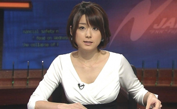 【秋元優里エロ画像４６枚】おっぱい飛び出す胸とパンチラに乳首ポロリで抜くお宝すぎダイジェスト【永久保存版】の画像