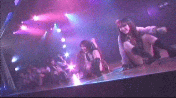 【AKB48エロ画像１９４枚】パンチラ中心の国民的アイドルのヌードとおっぱいスケベ目線ミニスカライブ抜ける【永久保存版】の画像