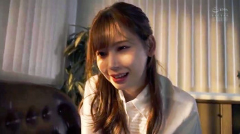 【明里つむぎ】美女のありそうでないエッチの画像