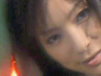 「硝子の極限絶頂 ～潮吹き美女の3P快楽堕ち～」の画像