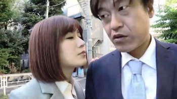 【藤森里穂】【藤森里穂×女上司】仕事終わりの秘密の契約 憧れの女上司との禁断なNTR中出しSEX 金より欲望を満たす快感の追求！の画像