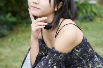 【画像】J･Cの前かがみおつぱいwwwwwwwwの画像