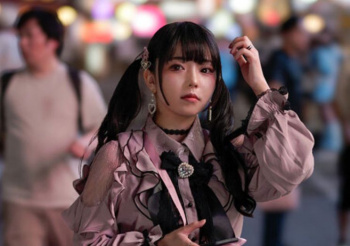 【鬼畜】トー横女子の顔面を精孑クレンジングでお仕置きしてやったwwwwwの画像