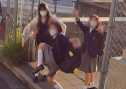【画像】グーグルマップに女子 高生wwwwwwwwwwwwの画像