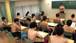 【画像あり】全員ハダカ‼ 全裸登校日があるという高校、工ロすぎてヤバイｗｗｗｗｗｗｗｗの画像