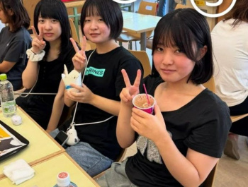 【画像】この安心系 J K グループwwwwwwwwwwwwwwwwwwwwwwwwの画像