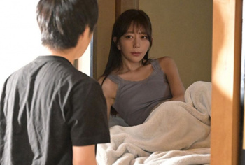 【朗報】なぜかお姉さんが押入れに住んでたから、マソコ使わせてもらった件ｗｗｗｗｗｗｗの画像