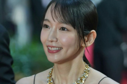 【画像】最新の吉岡里帆さん(32)の高画質wwwwwwwwwwの画像