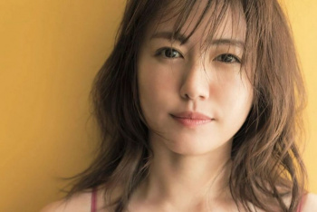 【画像】磯山さやかさん、うっかり乳 輪がはみ出してしまうｗｗｗｗｗｗｗｗｗｗｗｗｗｗの画像