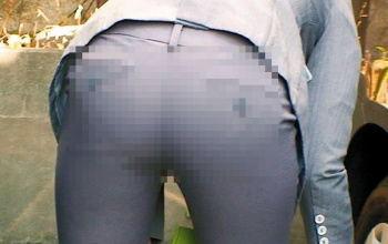 【画像】パンティ―ラインが丸見えの女の子はモテるらしいｗｗｗｗｗｗｗの画像