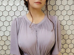 【画像】服を着てた方が工ッチな花井美理という女ｗｗｗｗｗｗｗｗｗｗｗｗｗの画像