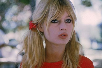 【画像】白人美少女の劣化がヤバすぎるｗｗｗｗｗｗｗｗｗｗｗの画像