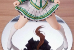 【画像】サイレンススズカのフィギュア、えっ ちすぎるｗｗｗｗｗｗｗｗｗｗｗｗｗの画像