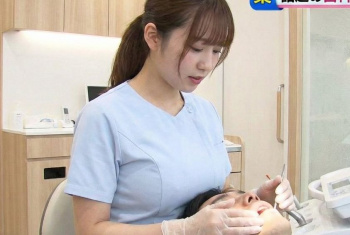 【画像】おーぱいを顔に押し付ける歯科衛生士、実在したｗｗｗｗｗｗｗｗｗｗの画像