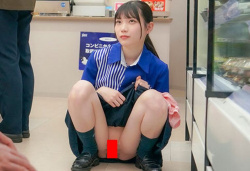 【朗報】ノーパンで誘惑してくるコンビニ店員、エッッチすぎるｗｗｗｗｗｗｗｗｗの画像