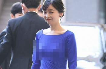 【画像】佳子さま(31)のお気に入りのドレス、胸のボタンがｗｗｗｗｗｗの画像