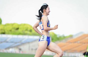 【画像】美人陸上選手、美しすぎてAIだと思われてしまうｗｗｗｗｗｗｗｗの画像