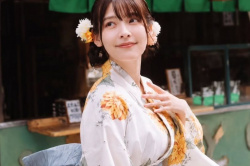 【画像】浴衣から溢れるおっ ぱい、工ッチすぎｗｗｗｗｗｗｗｗｗの画像