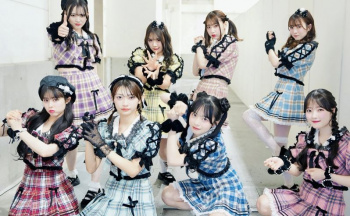 【画像】人気アイドルの野球のポーズｗｗｗｗｗｗｗｗｗｗｗｗｗｗの画像