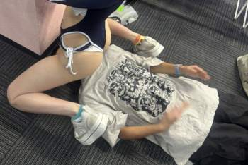 【画像】地下アイドルのイベント　半分風俗みたいになるwwwwwwwwwwwの画像
