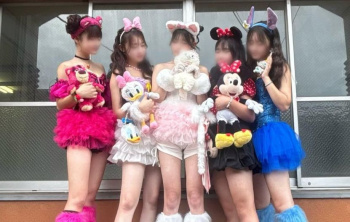 【画像】女子高文化祭、エチすぎてプラチナチケット化してしまうｗｗｗｗｗｗｗｗｗｗの画像