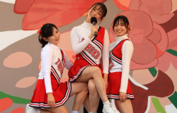 【画像】東北大のチア部のマン毛チラ対策ｗｗｗｗｗｗｗｗｗｗｗｗｗの画像