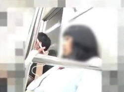 【盗撮動画】こういう生意気そうな制服娘が白の生パンだとなぜか興奮度倍増するパンチラあるあるの画像